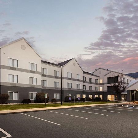 Spark By Hilton Salt Lake City Airport Екстериор снимка