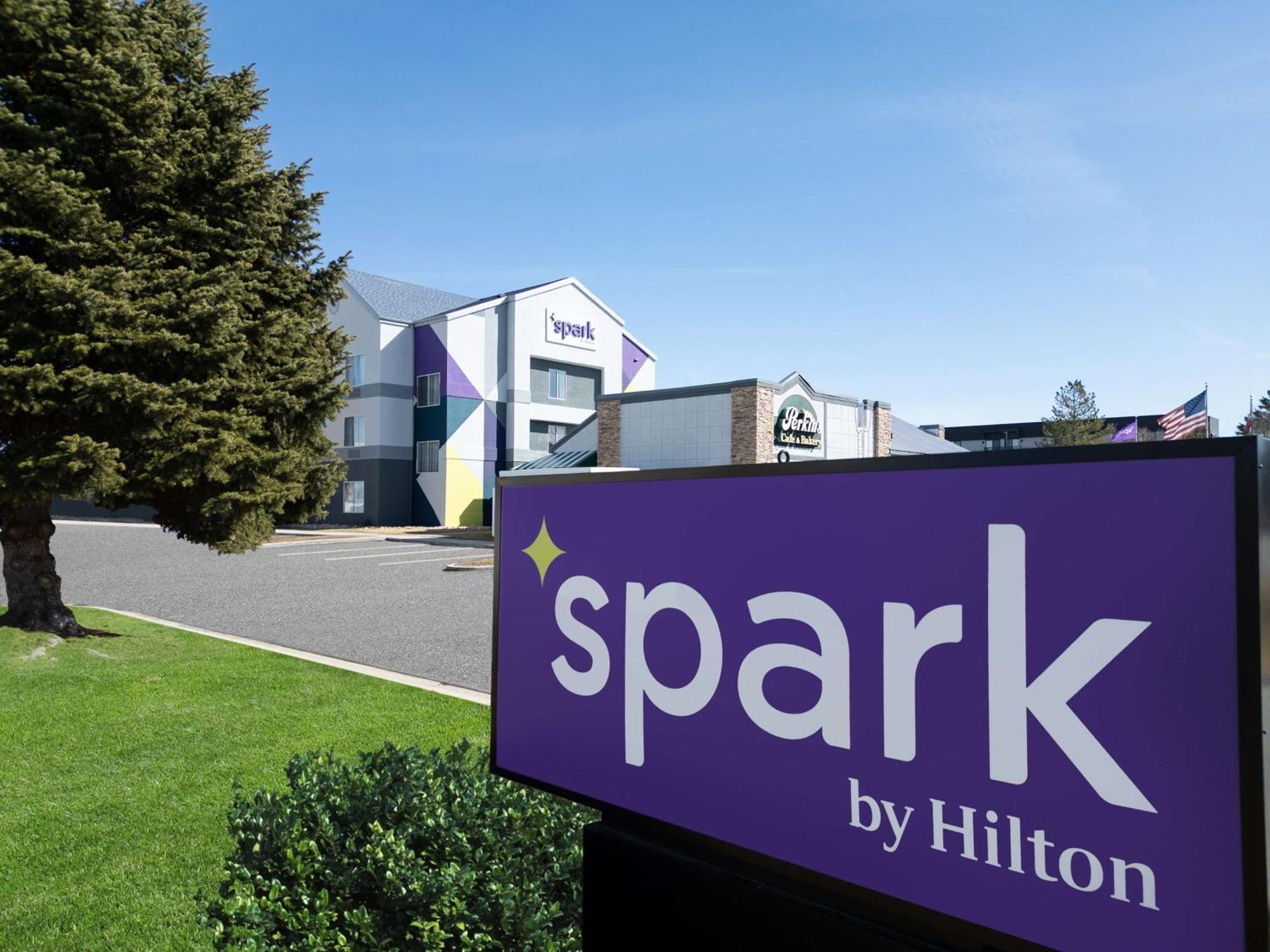 Spark By Hilton Salt Lake City Airport Екстериор снимка